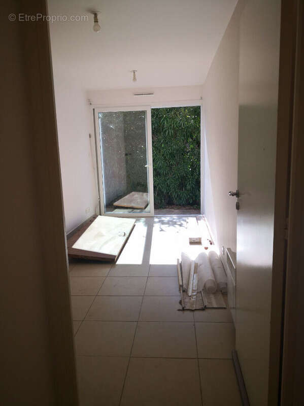 Appartement à CUERS