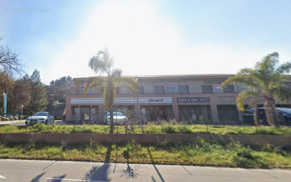 Commerce à LE PRADET