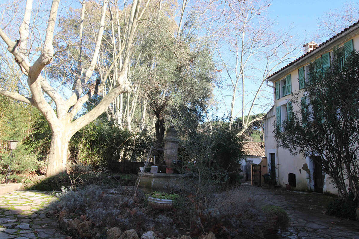 Maison à DRAGUIGNAN