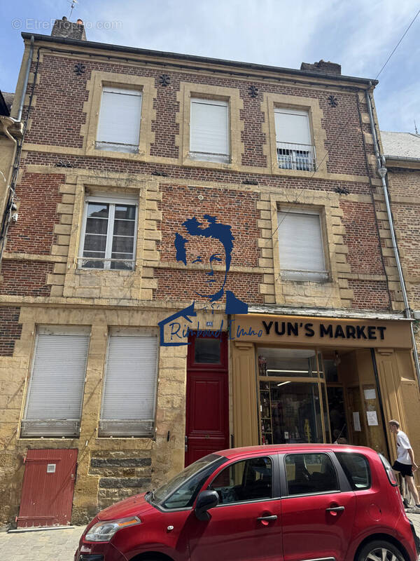 Appartement à CHARLEVILLE-MEZIERES