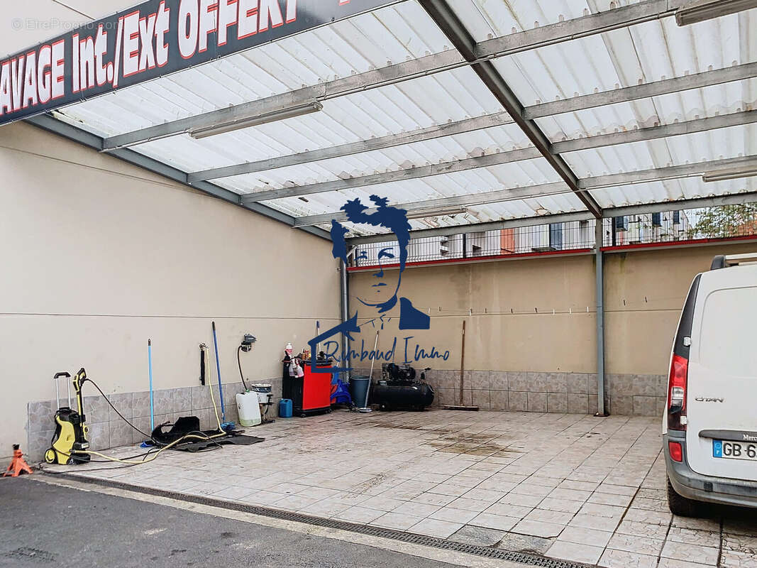 Commerce à CHARLEVILLE-MEZIERES