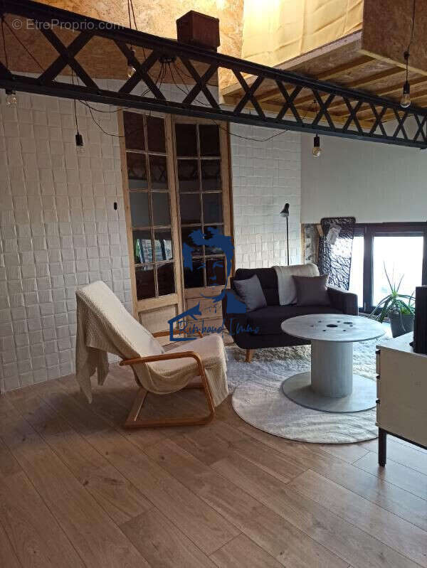 Commerce à CHARLEVILLE-MEZIERES