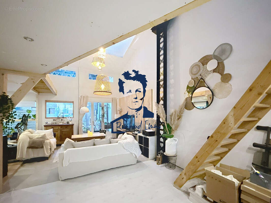 Commerce à CHARLEVILLE-MEZIERES