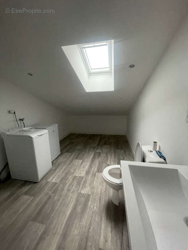 Commerce à SAINT-HILAIRE-DE-RIEZ