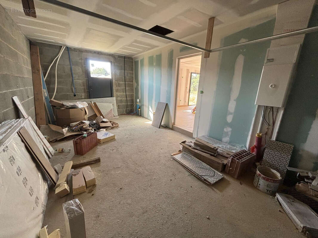 Maison à SALLERTAINE