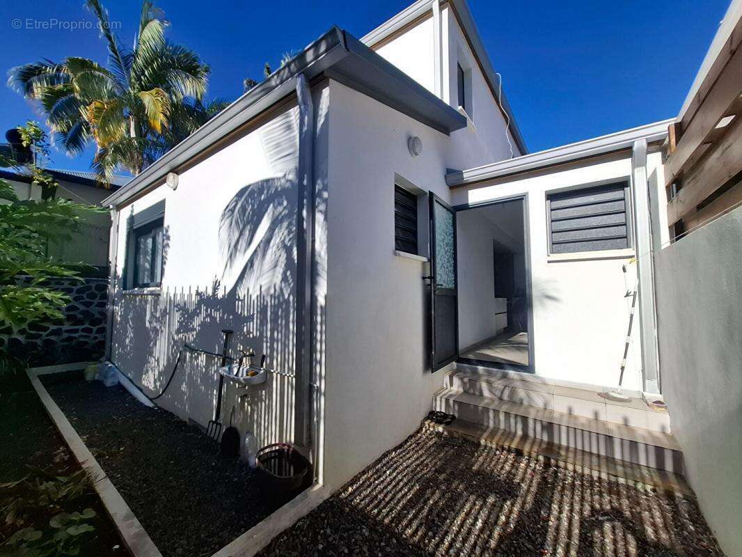 Maison à SAINT-PIERRE