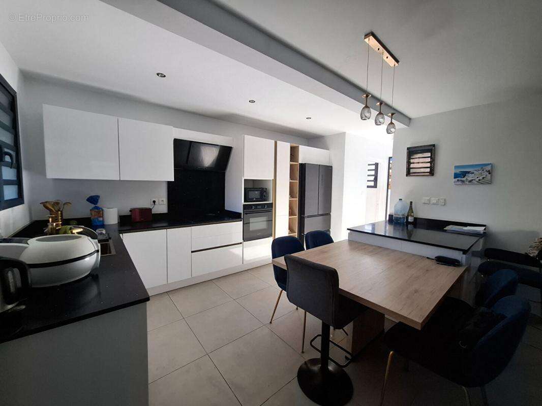 Maison à SAINT-PIERRE