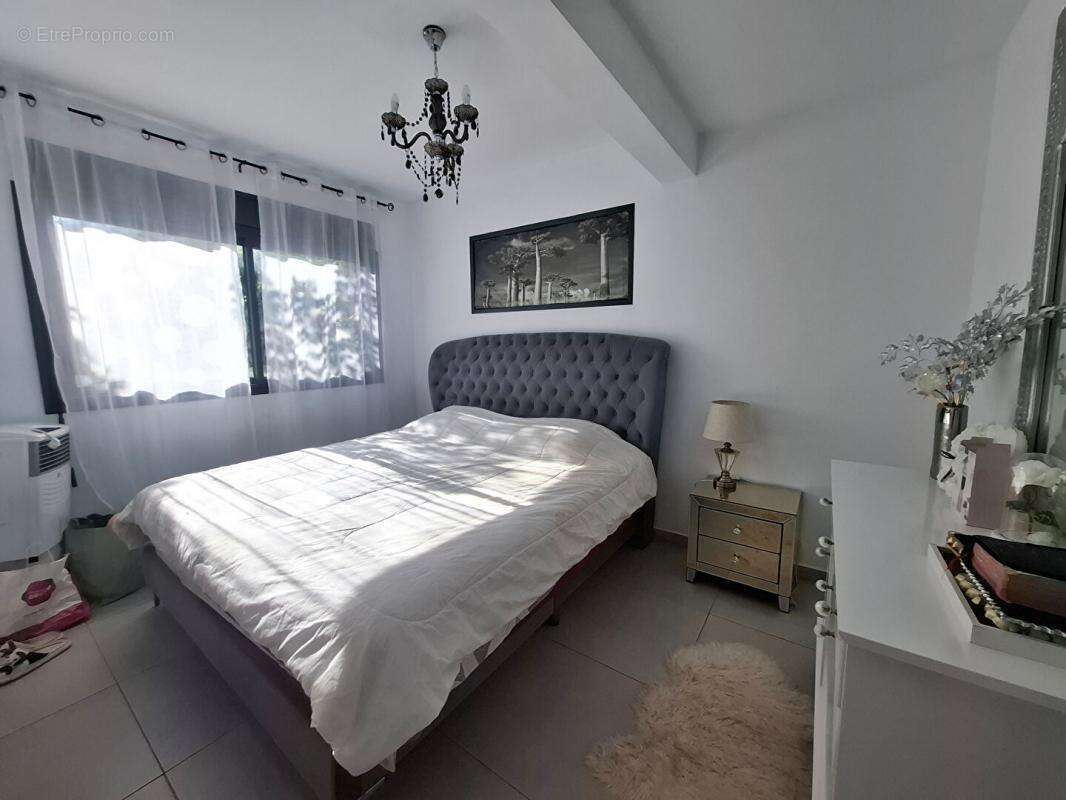 Maison à SAINT-PIERRE