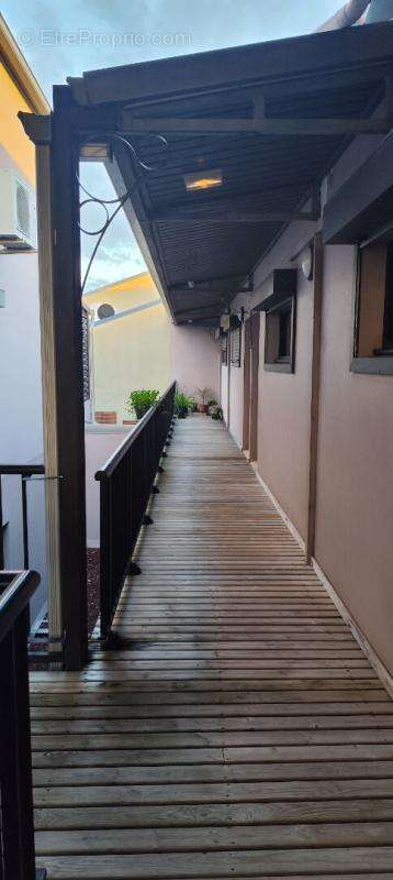 Appartement à LES AVIRONS