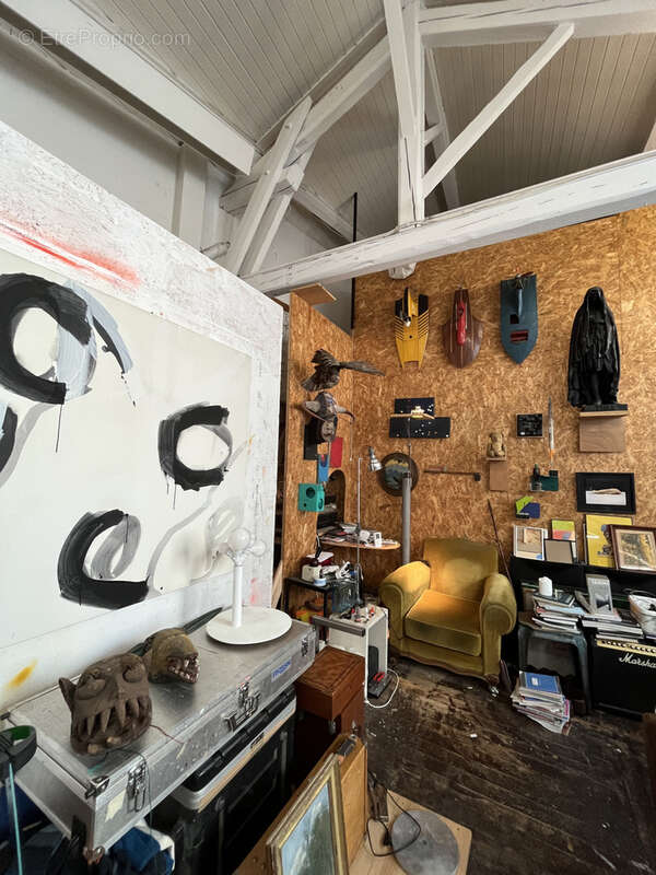 Autre à SAINT-ETIENNE