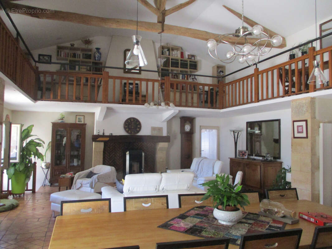 Maison à CEAUX-EN-COUHE