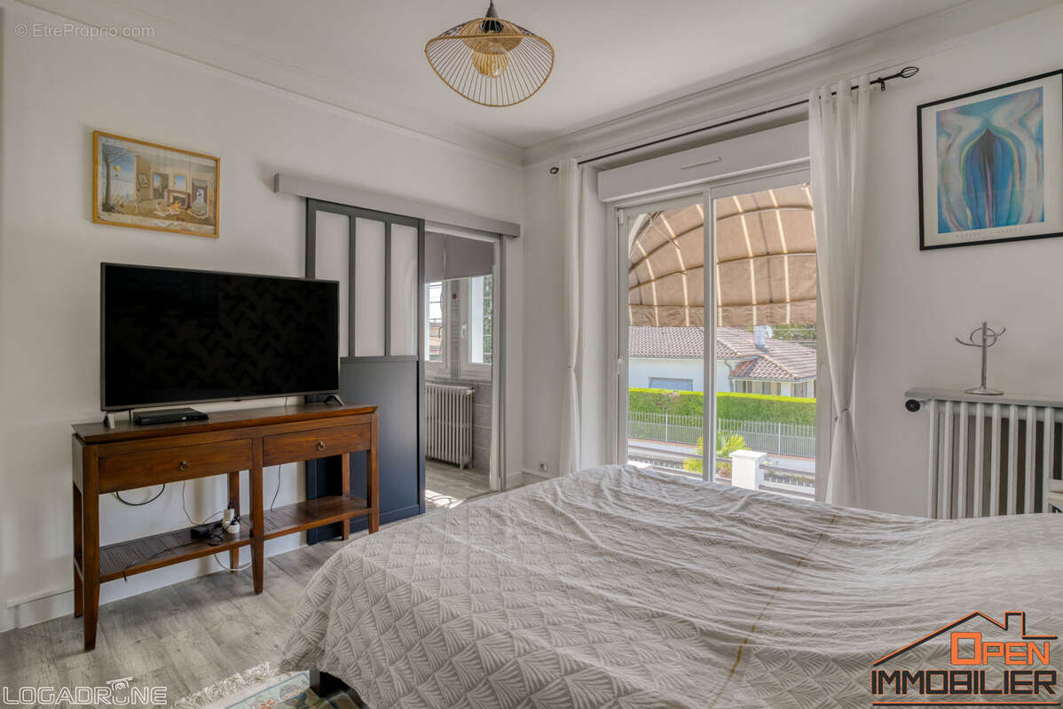 Maison à VILLENEUVE-SUR-LOT