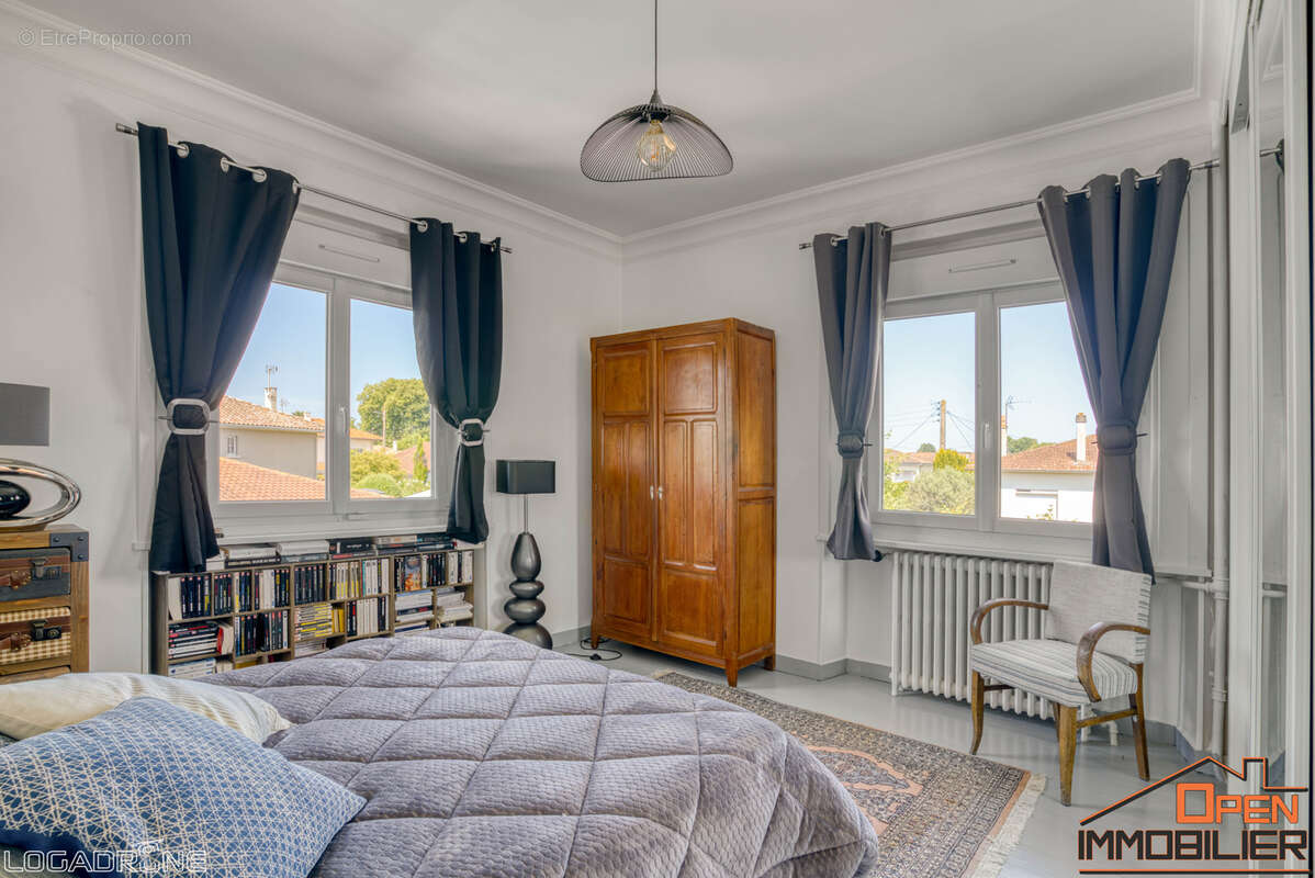 Maison à VILLENEUVE-SUR-LOT