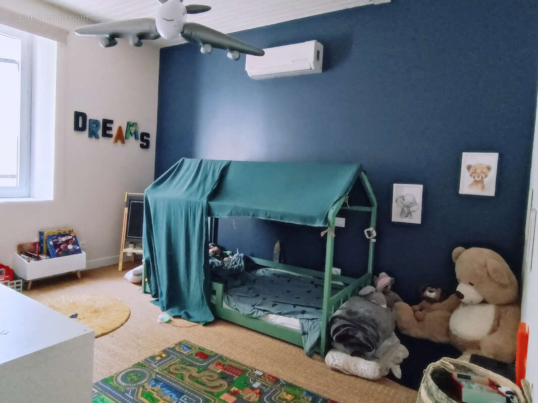 Maison à SAVIGNAC-LES-EGLISES