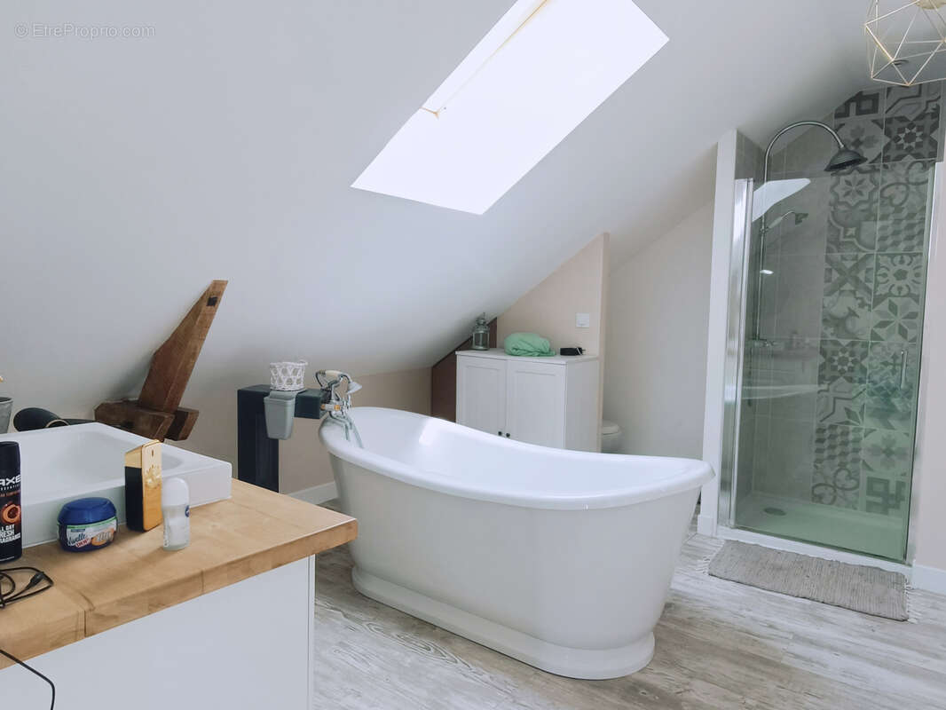 Maison à SAVIGNAC-LES-EGLISES