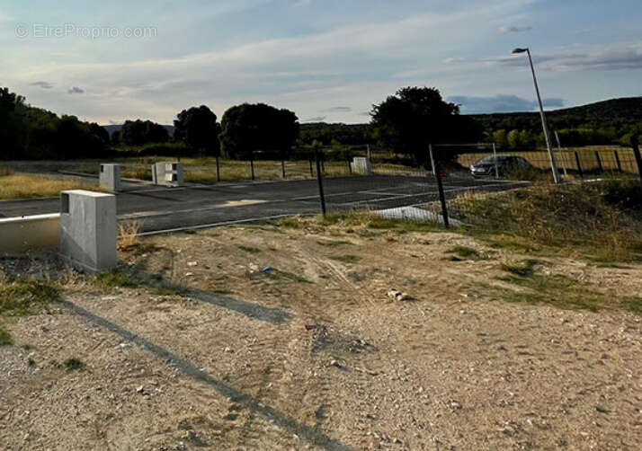 Terrain à SAINTE-CROIX-DE-QUINTILLARGUES