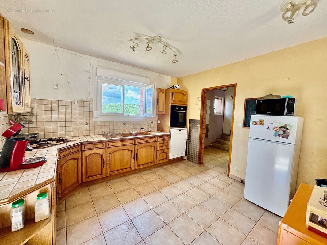 Maison à FRAHIER-ET-CHATEBIER