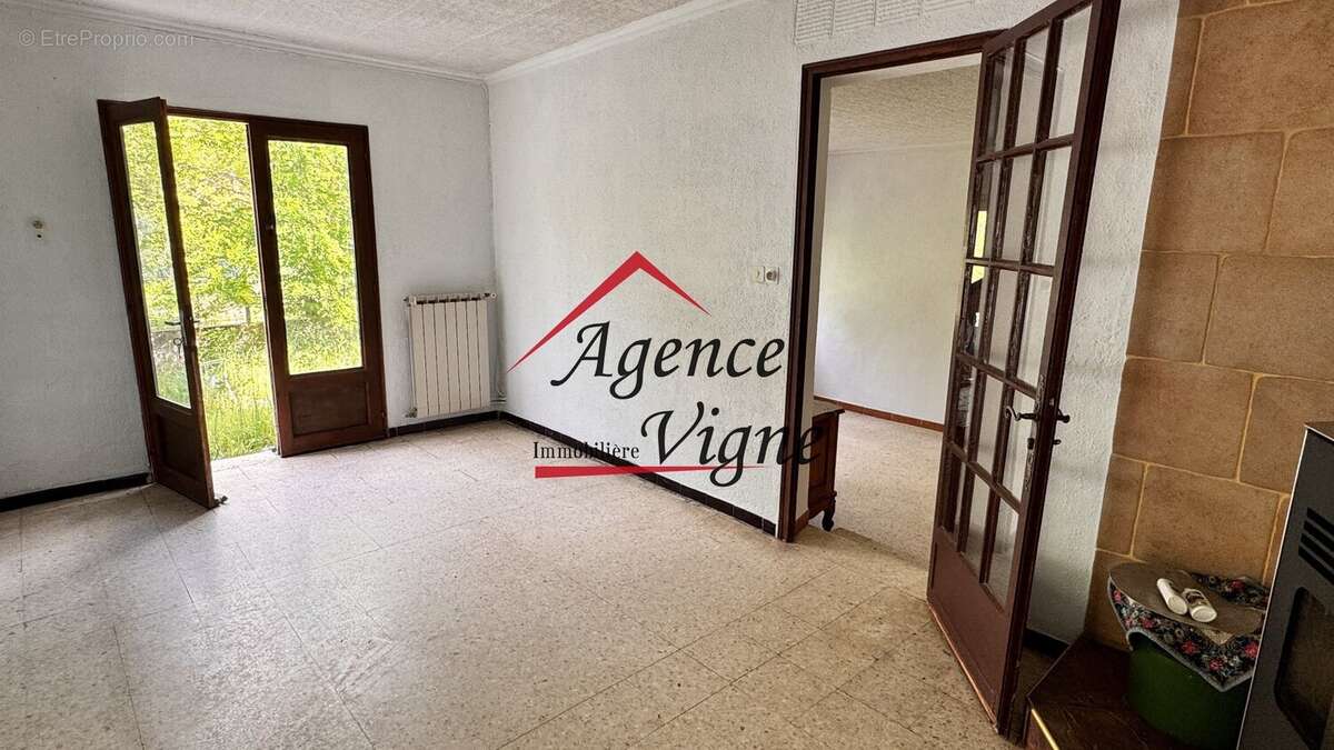 Maison à SAINT-FLORENT-SUR-AUZONNET