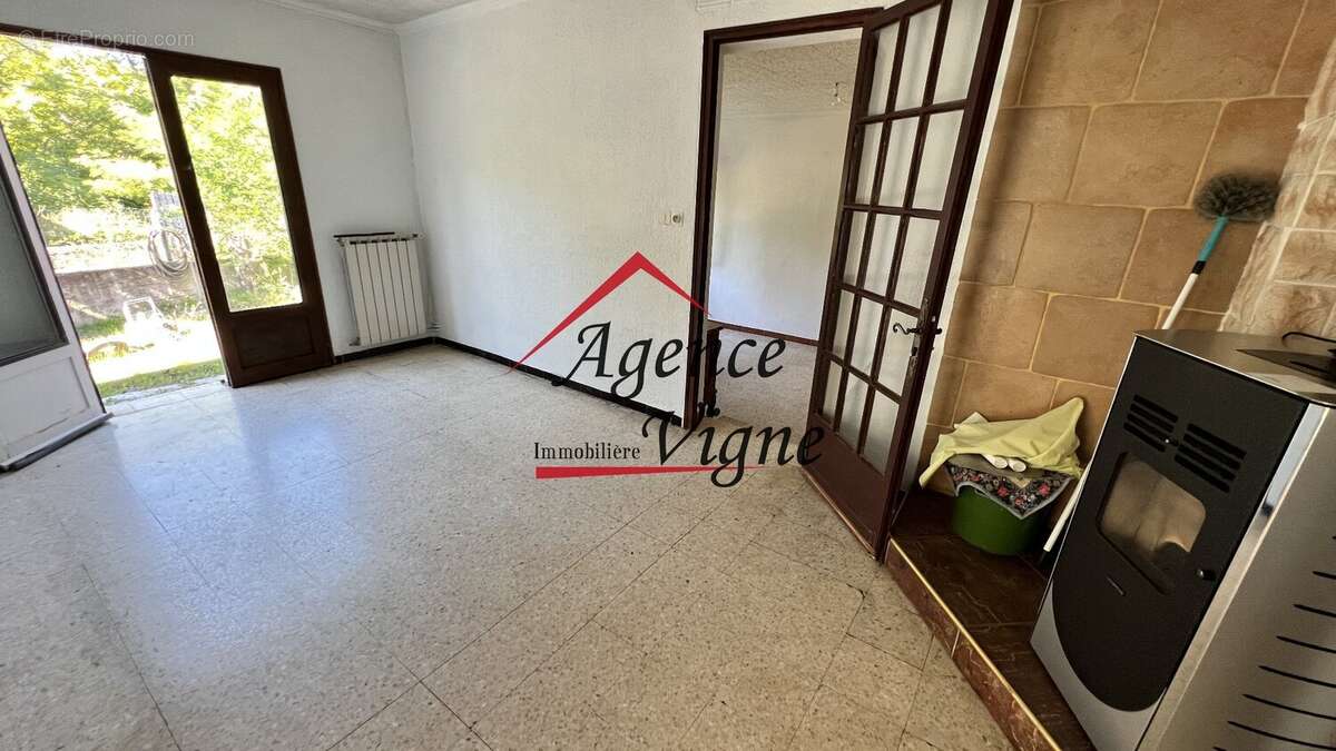 Maison à SAINT-FLORENT-SUR-AUZONNET