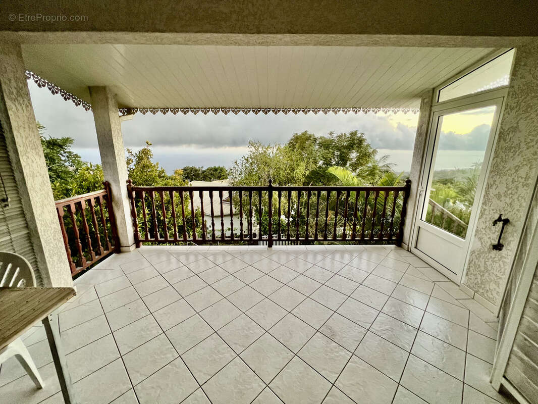 Maison à PETITE-ILE