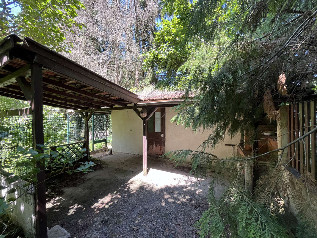 Appartement à THAON-LES-VOSGES