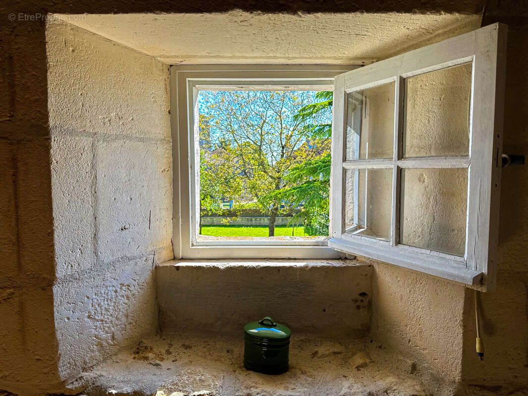 Maison à VILLARS-EN-PONS