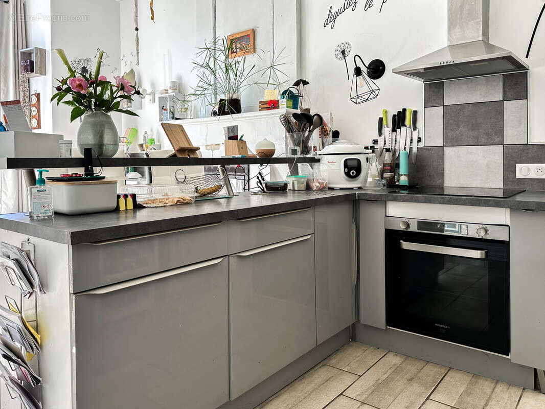 Maison à VILLARS-EN-PONS