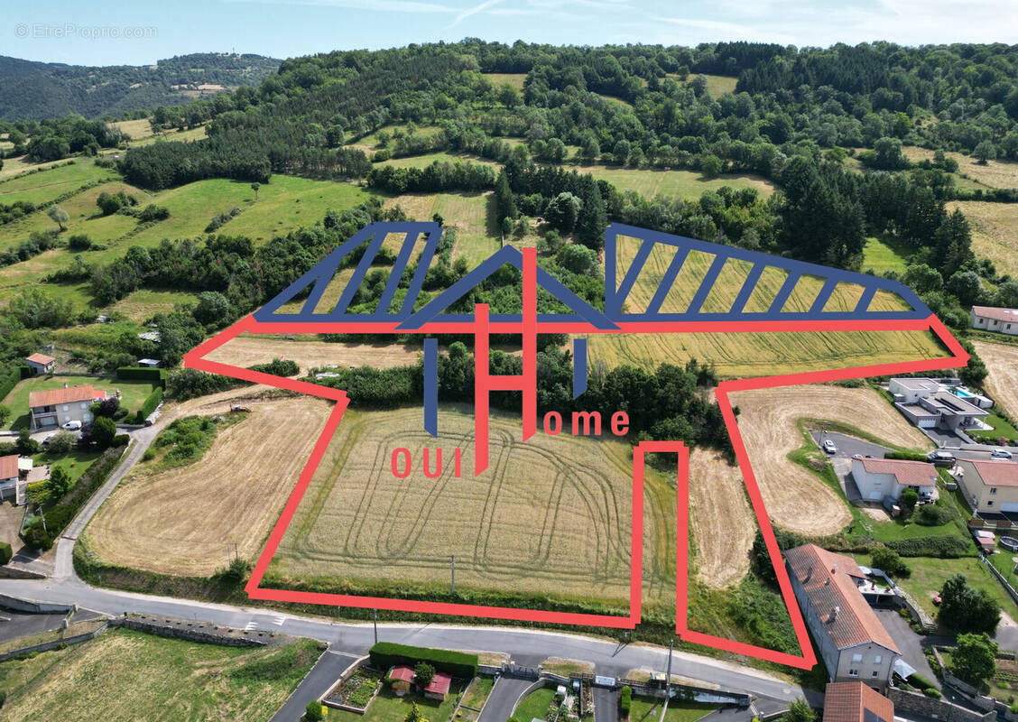 Terrain à LE MONTEIL