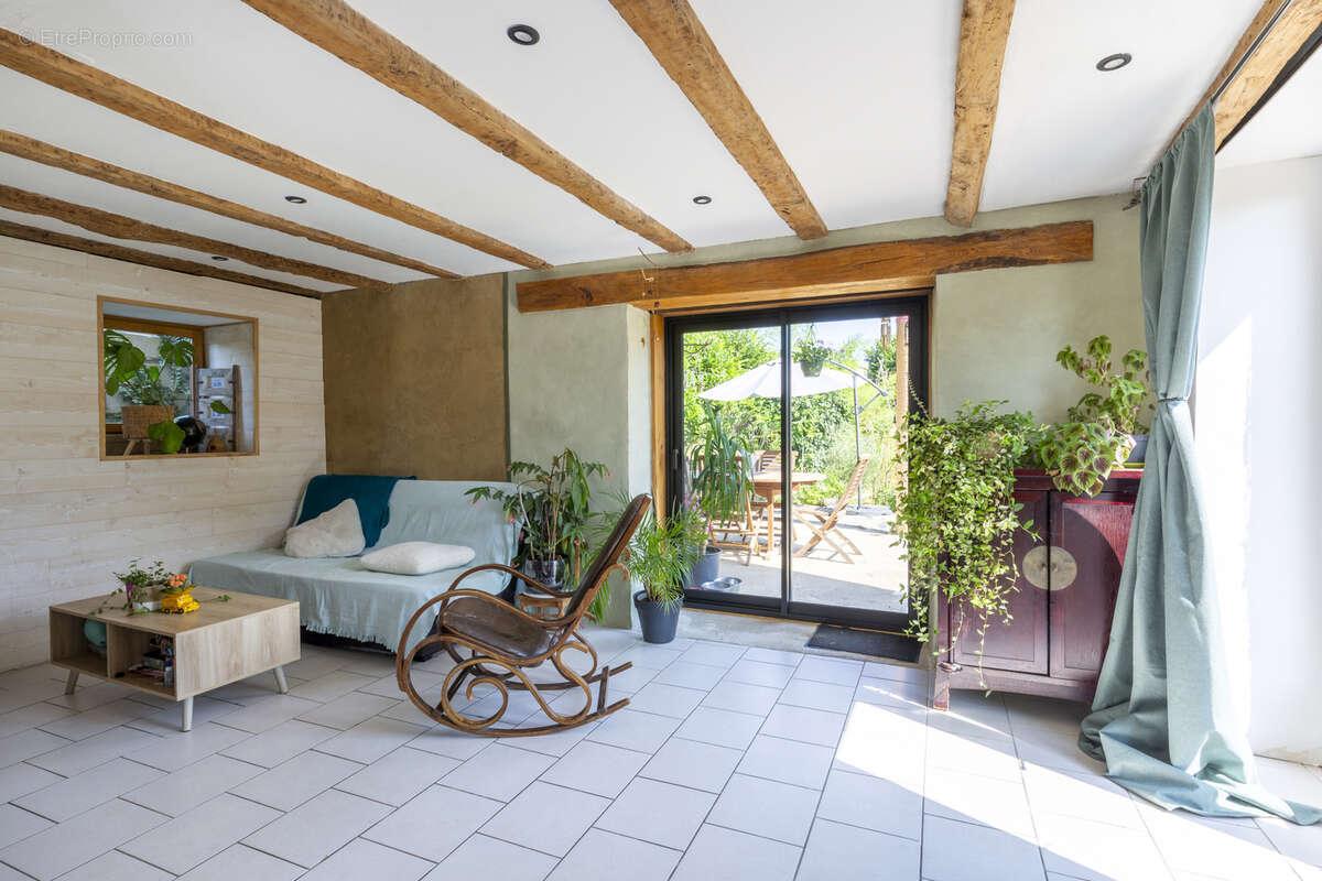 Maison à VEYRINS-THUELLIN