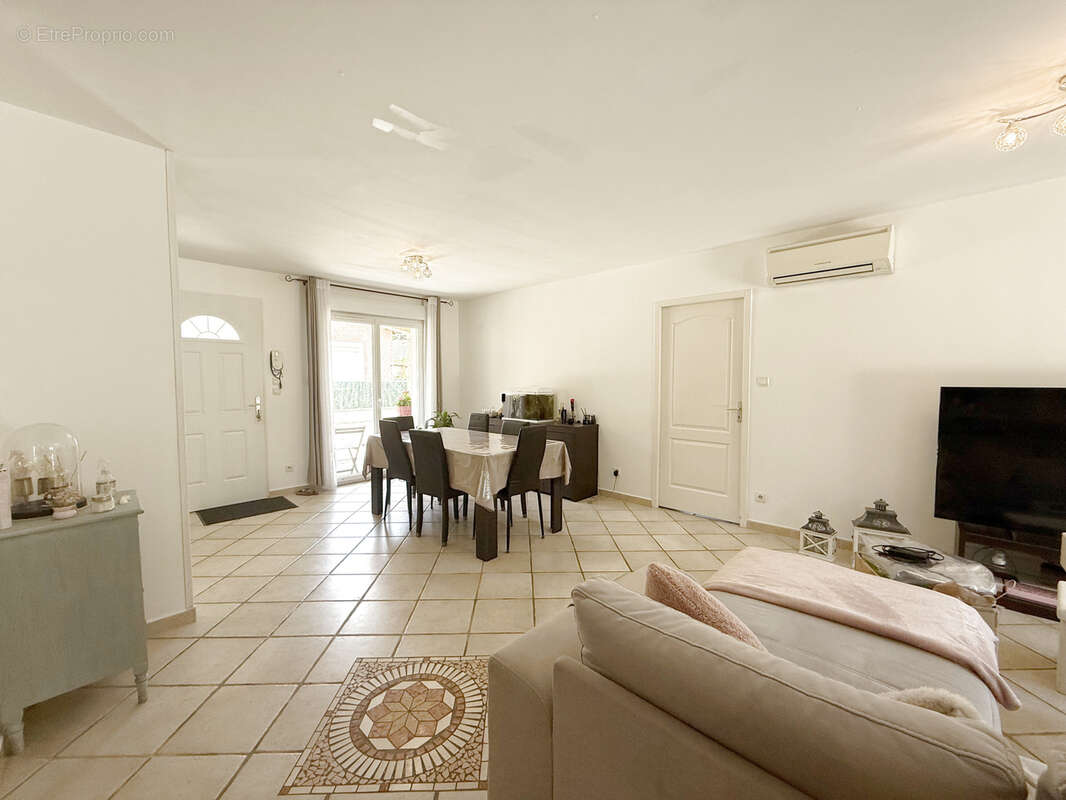 Maison à TIGNIEU-JAMEYZIEU