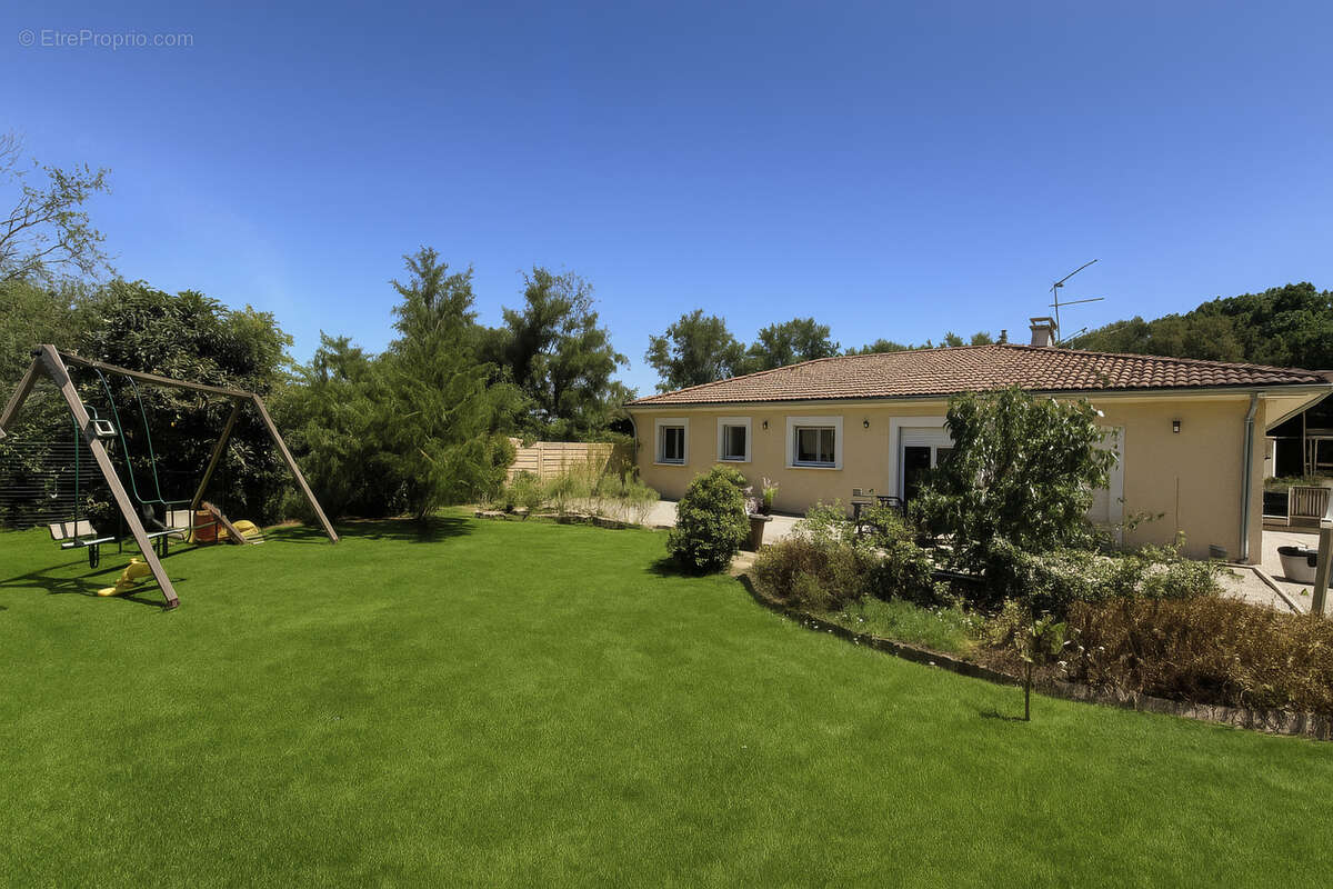 Maison à TIGNIEU-JAMEYZIEU