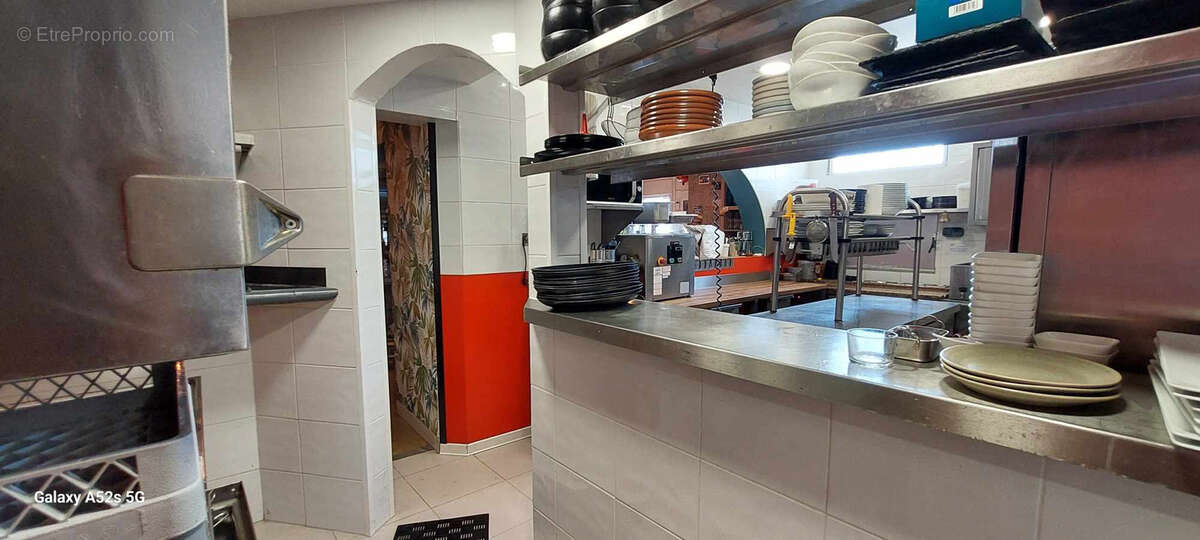 Commerce à PINSAGUEL