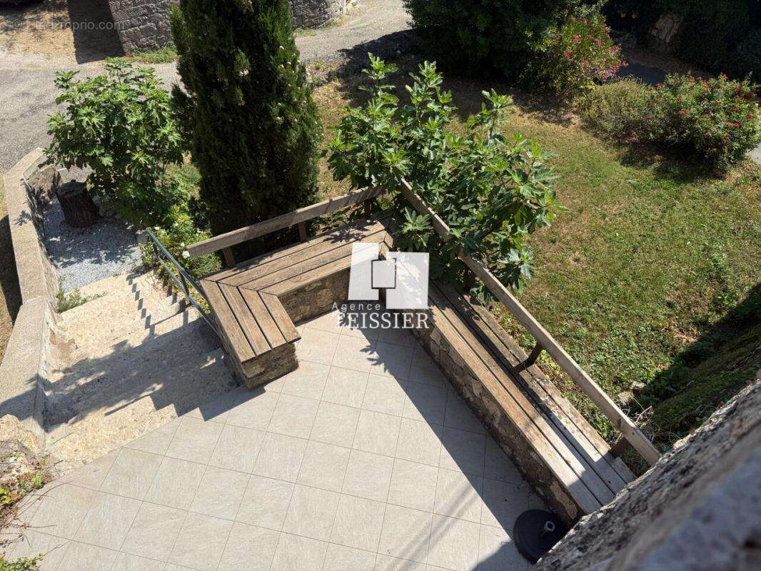 Maison à BERRIAS-ET-CASTELJAU