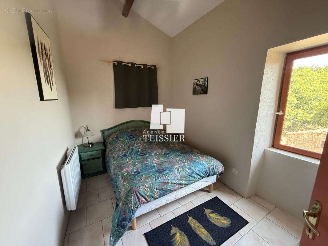 Maison à BERRIAS-ET-CASTELJAU