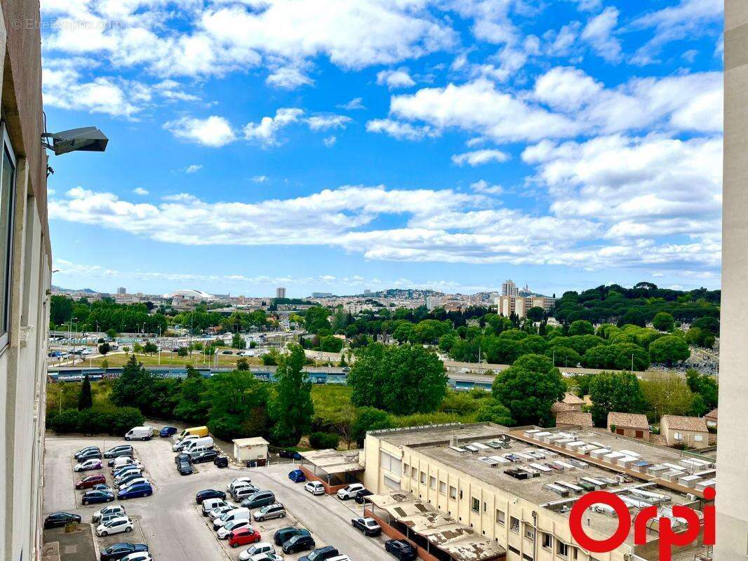 Appartement à MARSEILLE-11E