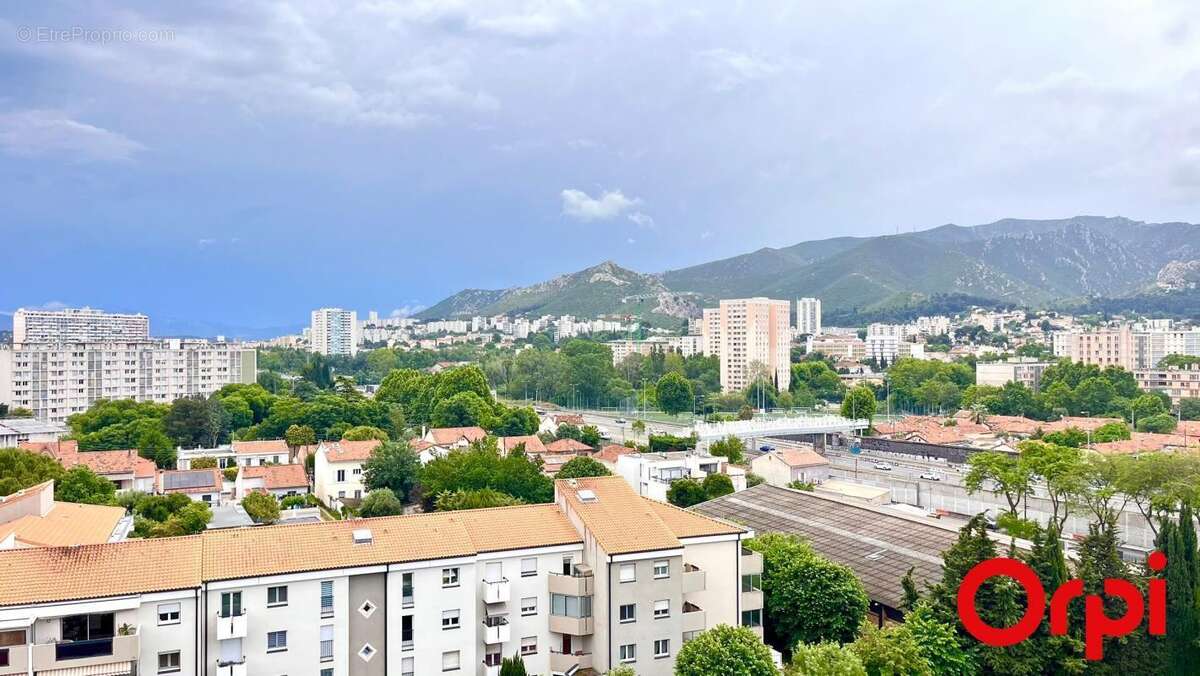 Appartement à MARSEILLE-11E