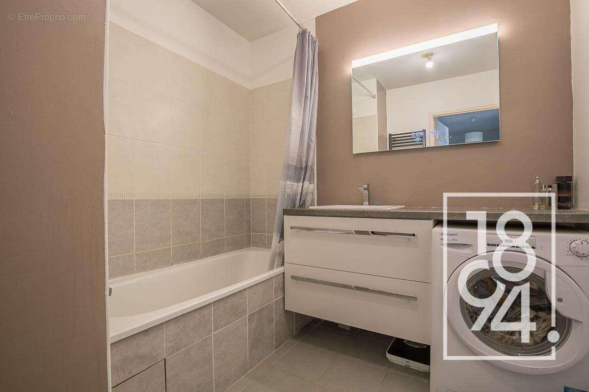 Appartement à MARSEILLE-13E