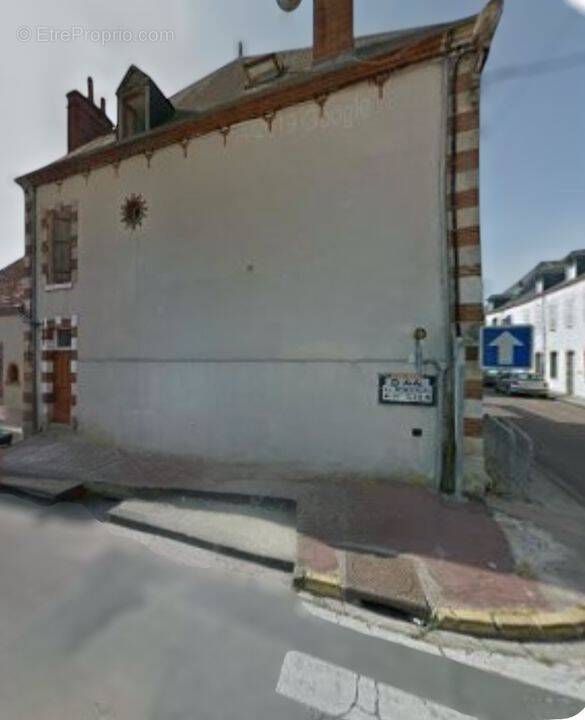 Appartement à LORRIS