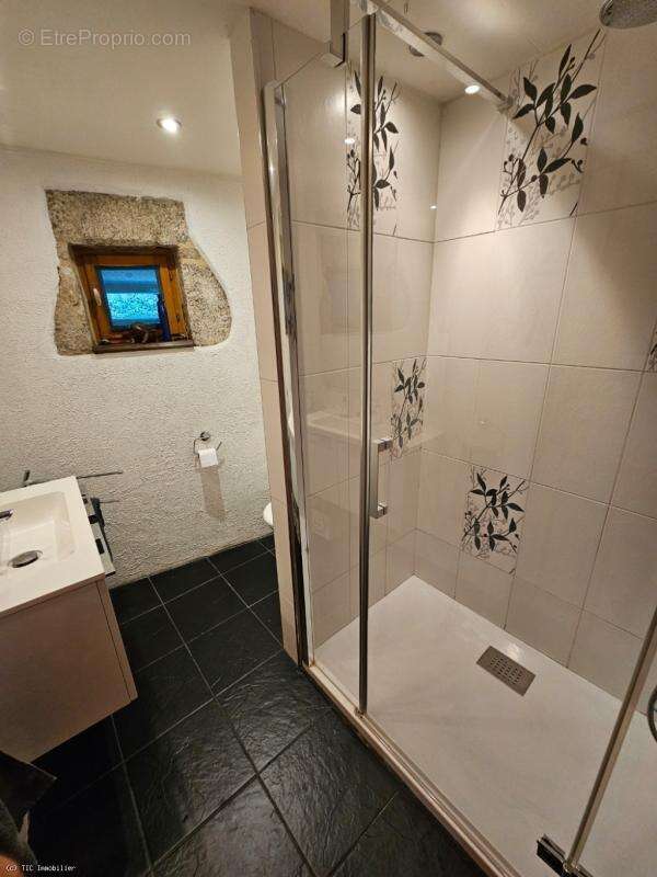 Maison à CHAMPAGNE-MOUTON