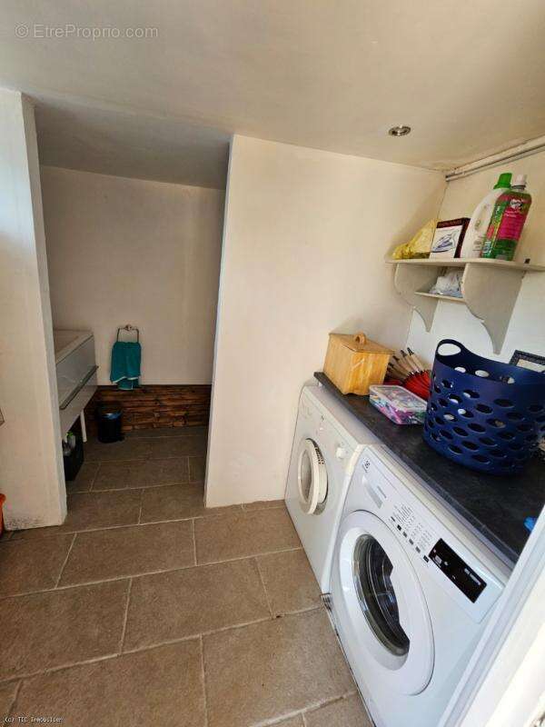 Maison à CHAMPAGNE-MOUTON