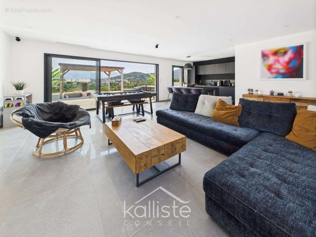 Maison à GROSSETO-PRUGNA