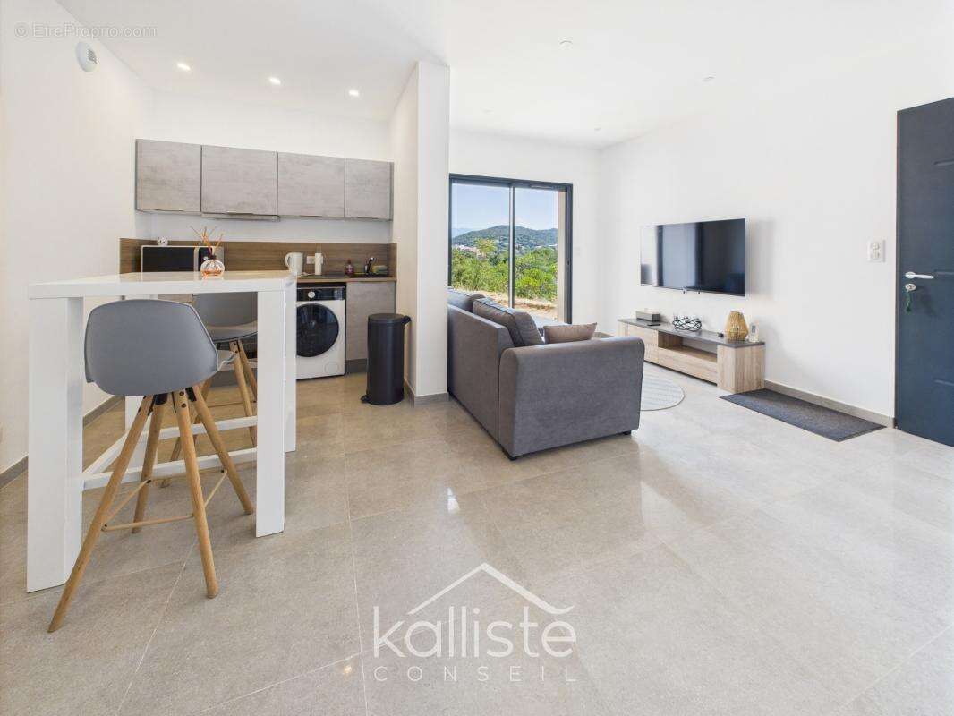 Maison à GROSSETO-PRUGNA