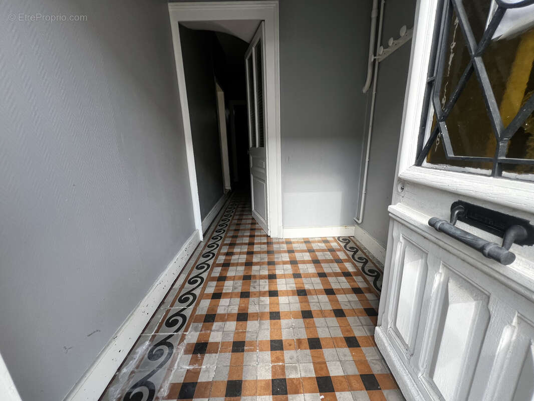 Maison à CHATELLERAULT