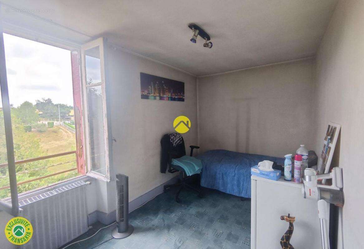 Maison à JOUET-SUR-L&#039;AUBOIS