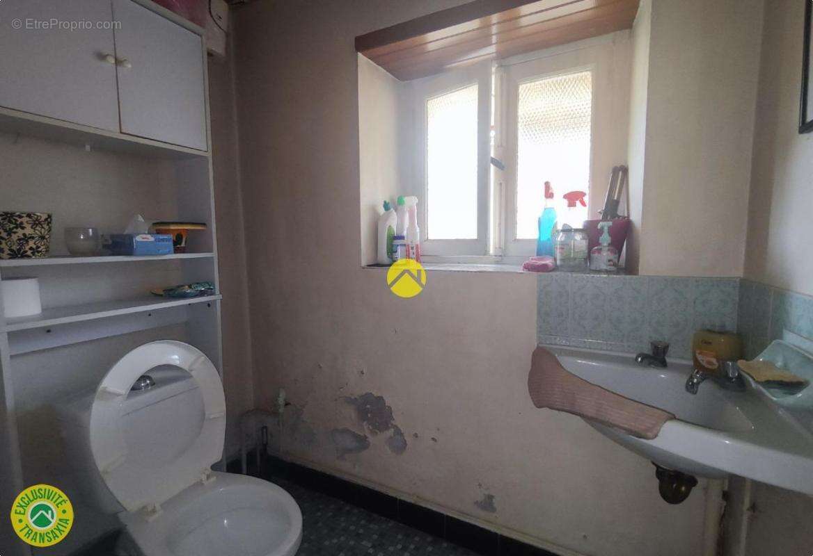 Maison à JOUET-SUR-L&#039;AUBOIS