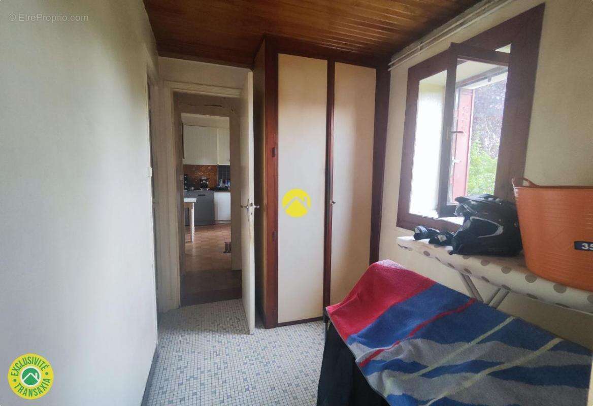 Maison à JOUET-SUR-L&#039;AUBOIS