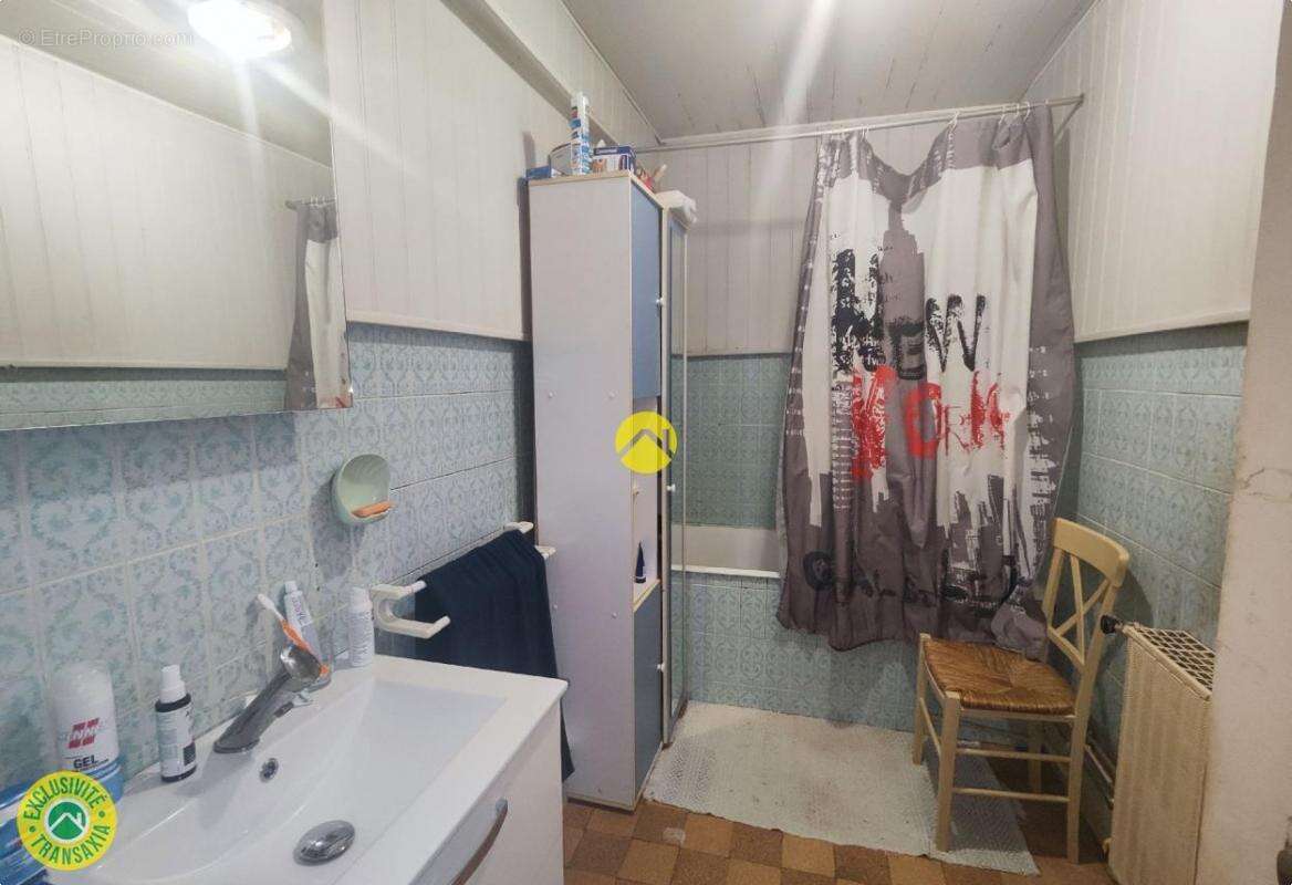 Maison à JOUET-SUR-L&#039;AUBOIS