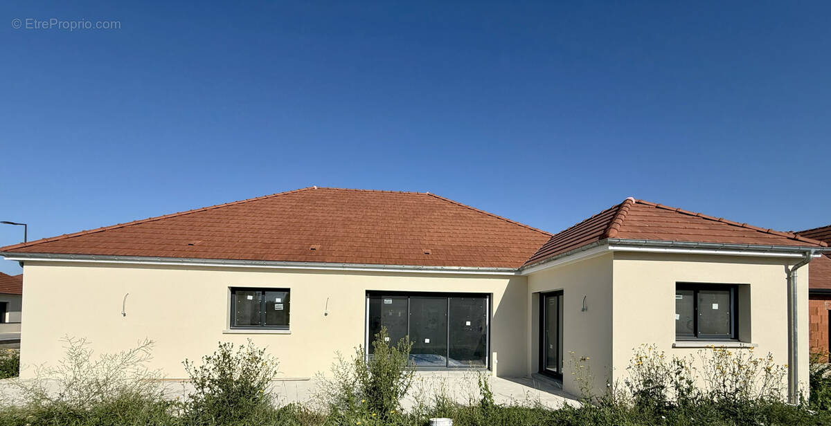 Maison à ROSIERES-PRES-TROYES