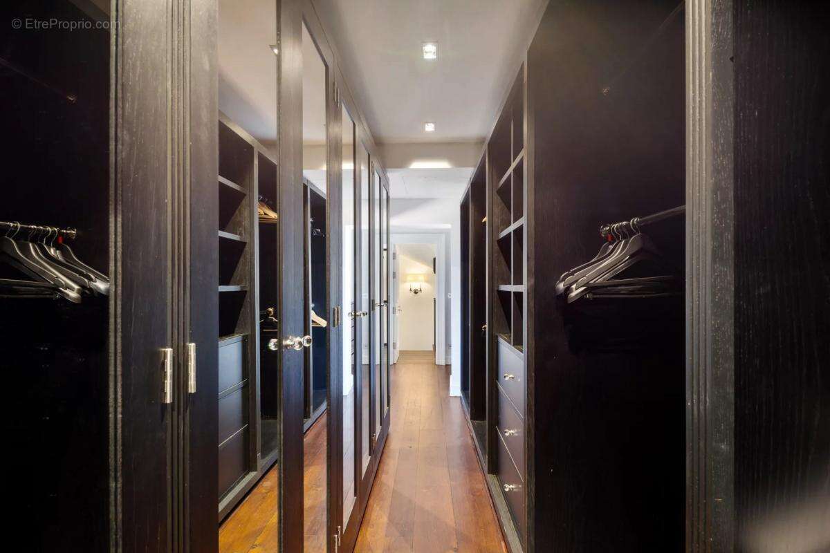 Maison à THEOULE-SUR-MER