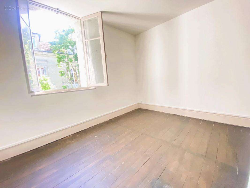 Appartement à VICHY